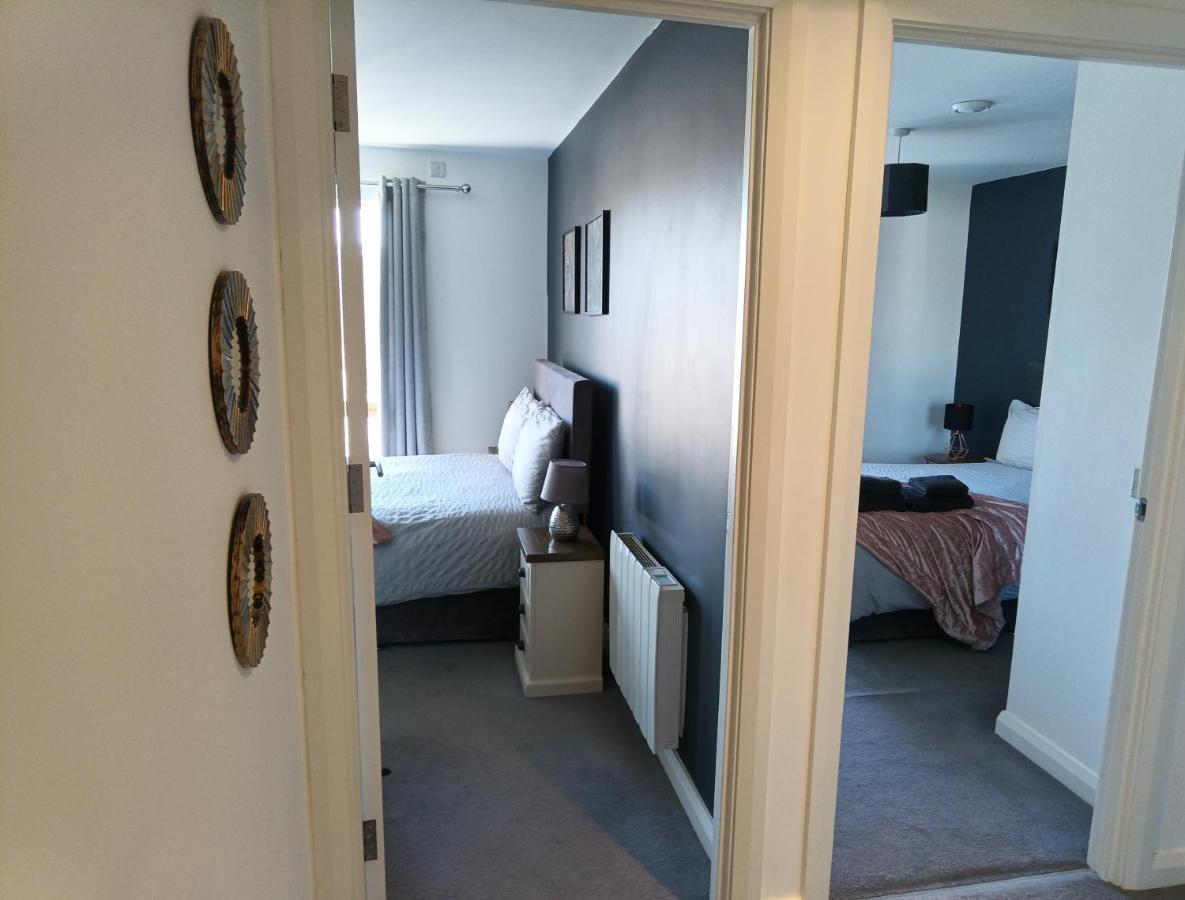 Modern And Stylish In Centre Apartment Belfast